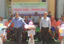 হরিপুরে ভিক্ষুক পুনবার্সনের লক্ষে চার্জার ভ্যান বিতরণ