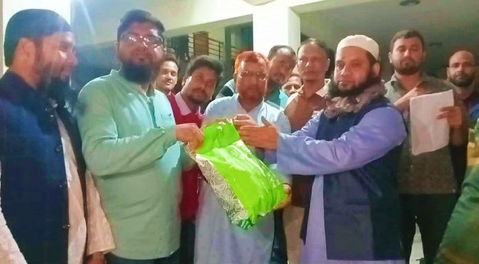 হরিপুর দুম্বার মাংস বিতরণ ২০২৫ হরিপুরে ১৫০ প্রতিষ্ঠানে দুম্বার গোস্ত বিতরণ কার্যক্রম